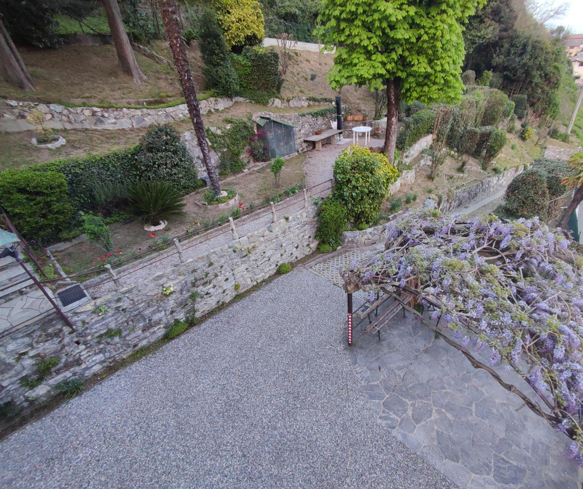 Villa Antonella, App. Vittoria Tavernerio Exterior photo
